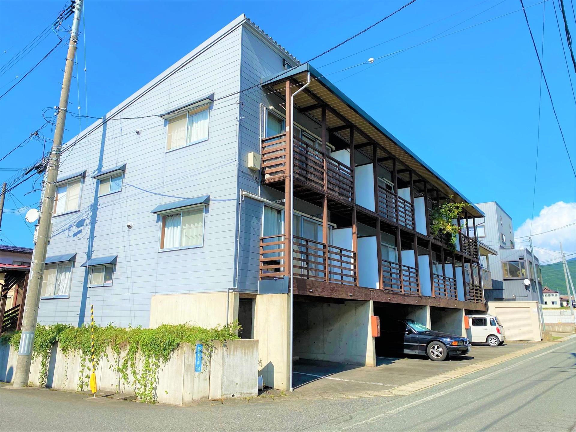 山形市松波4丁目 アパート パティオ B